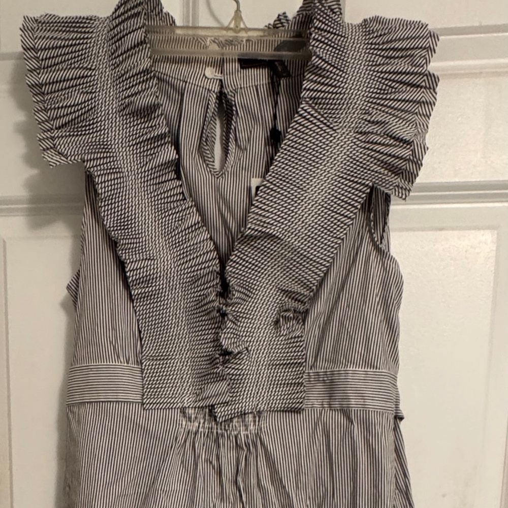 NEW pleated neckline, black/white striped dress by BCBGMaxAzria, Size:M, Retail: